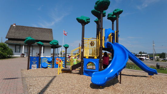 Dionne Quints Museum